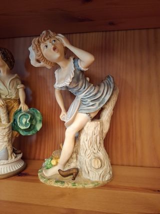 4 Figuras porcelana pastoriles