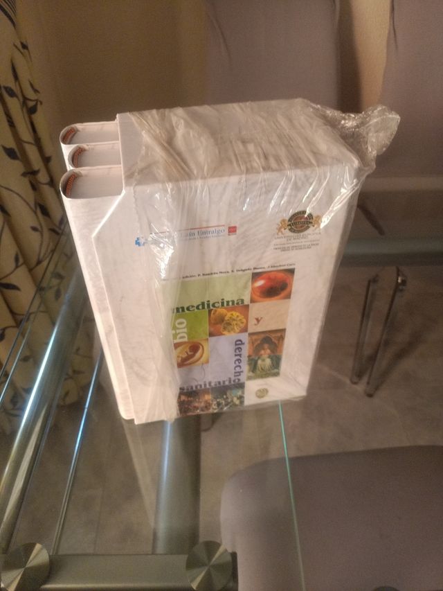 Biomédica y Derecho Sanitario 3 tomos 