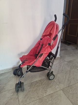Silla paseo Maclaren rosa