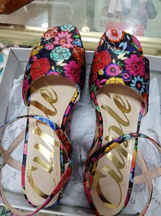 Sandalias Cuplé multicolor