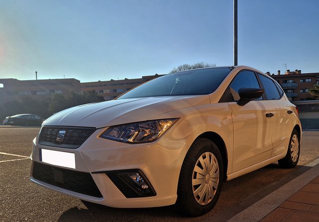SEAT Ibiza VAN 1.6 TDI 95CV. VEHÍCULO COMERCIAL