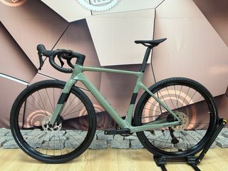 Bicicleta Gravel Scott Addict 50