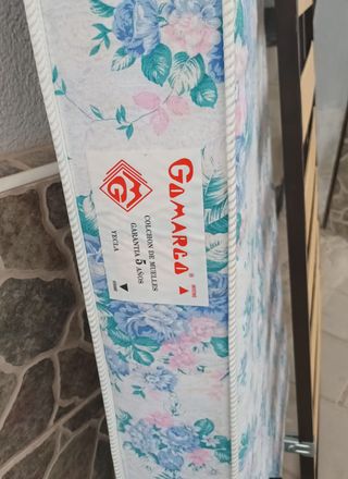 Somier laminas+ colchón Gomarco 