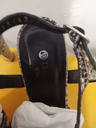 Sandalias D'angelo piel serpiente