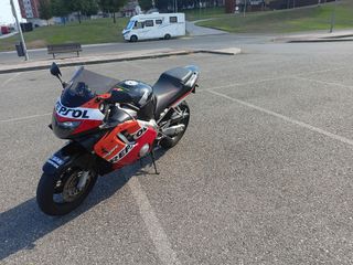 Honda CBR 600 F4 Repsol