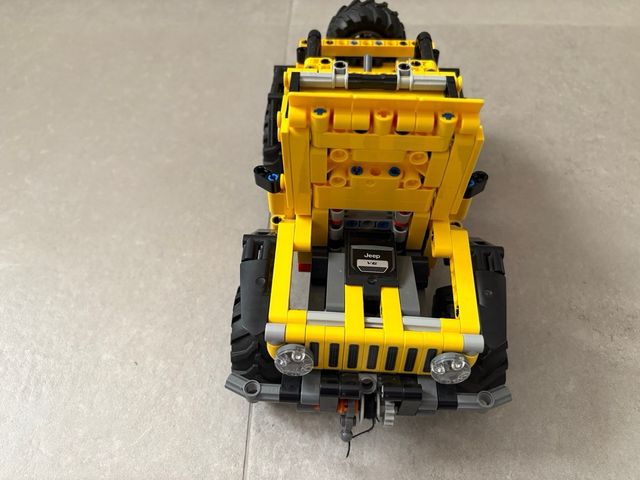 Lego Jeep Rubicon Technic