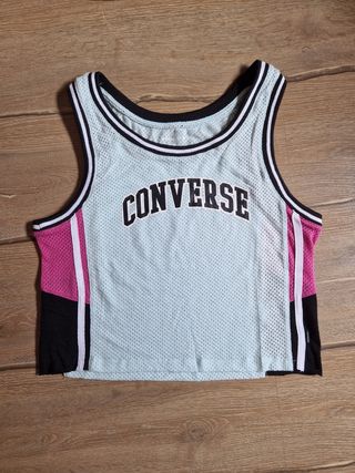 Top Converse original. Talla S. 