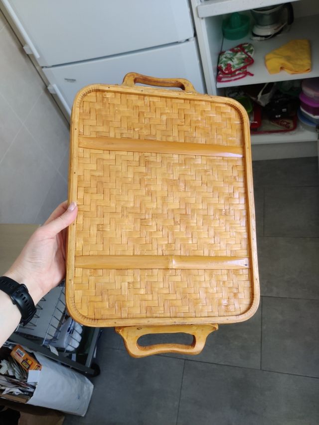 Bandeja mimbre vintage