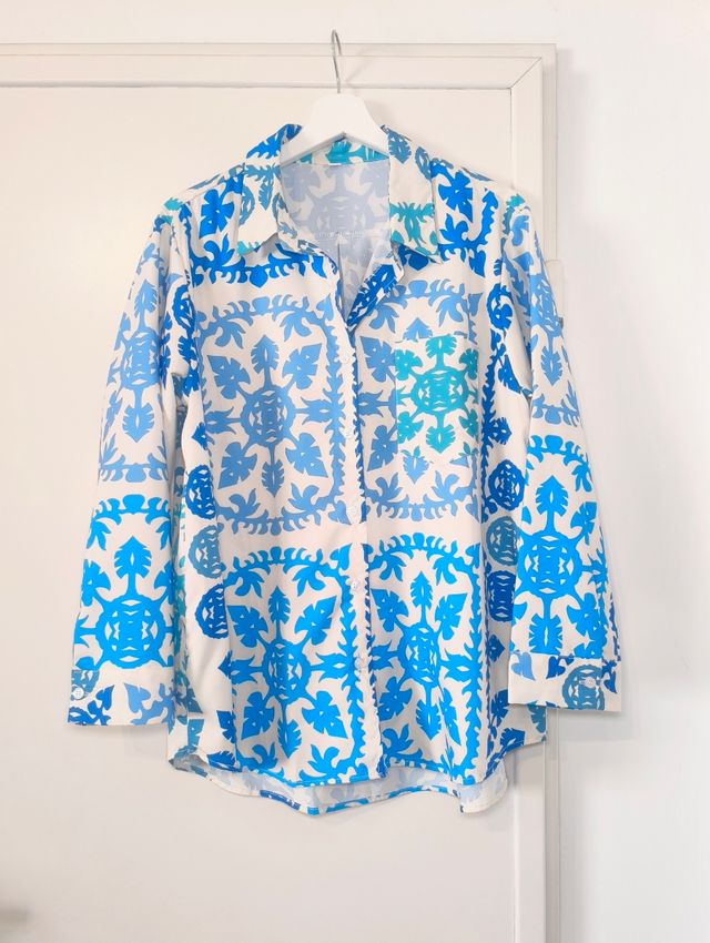 Camisa estampada blanca - L