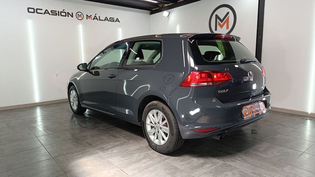 Volkswagen Golf 1.6 TDI 105cv BlueMotion Nacional - 199.000Km