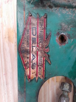 Compresor sifón antiguo Delas
