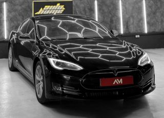 Tesla Model S 85D