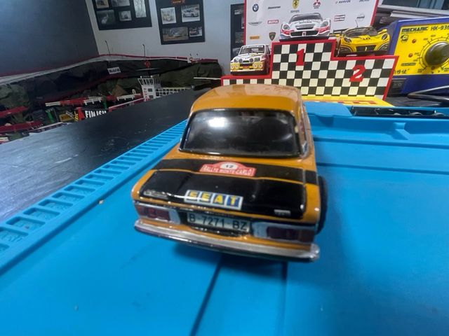 Coche Scalextric Seat 1430 marca Team Slot