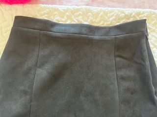 Falda negra recta talla M