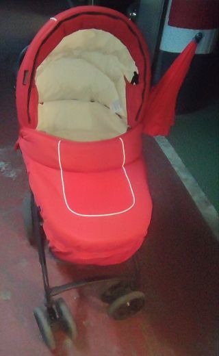 Carro Bebé con silla de paseo, capazo y cuco.
