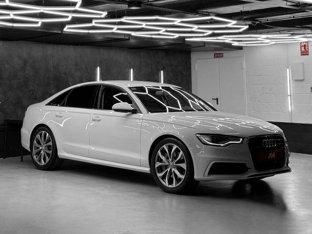 Audi A6 3.0 SEDAN