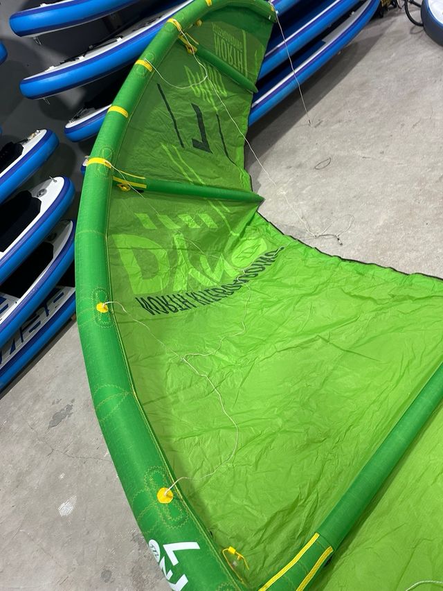 Kitesurf Comet North Dyno 7m