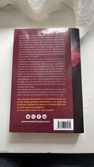 Primeros 2 libros trilogía “La chica invisible”