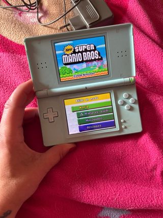 Nintendo DS azul verdosa