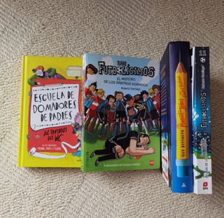 Lote de 4 libros infantiles y juveniles
