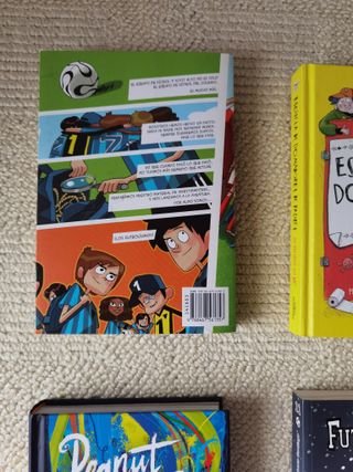 Lote de 4 libros infantiles y juveniles