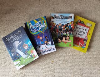 Lote de 4 libros infantiles y juveniles