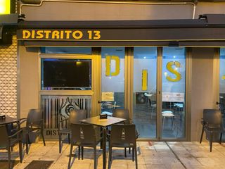 Cafetería-Bar Distrito 13: Traspaso negocio