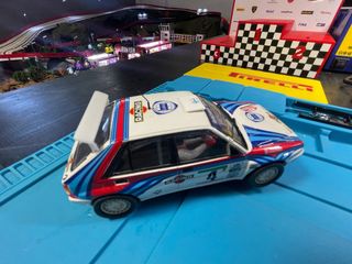 Coche Scalextric Lancia Delta Integrale 