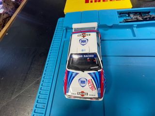Coche Scalextric Lancia Delta Integrale 