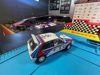 Coche Scalextric Lancia Delta Integrale 