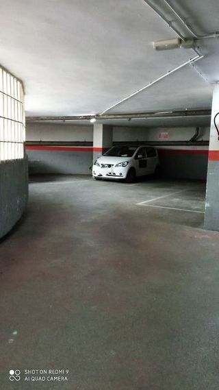 Garaje en venta en Pubilla Cases en Hospitalet de Llobregat, L´