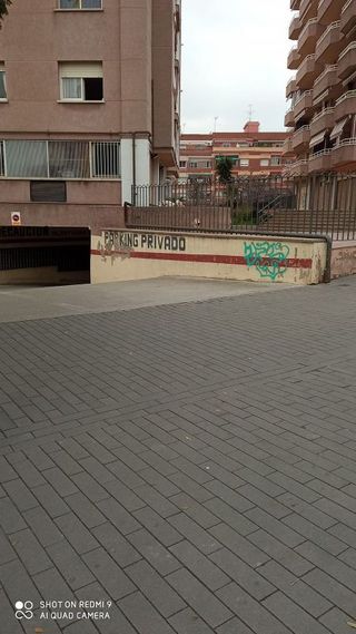 Garaje en venta en Pubilla Cases en Hospitalet de Llobregat, L´