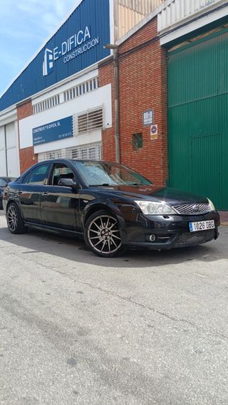 Ford Mondeo 2004