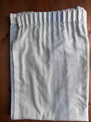 Tende sartoriali a binario celeste e bianche