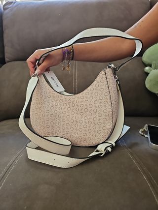 Bolso Guess beige y blanco