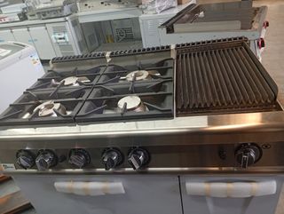 Cocina con horno ,tlf 661561417