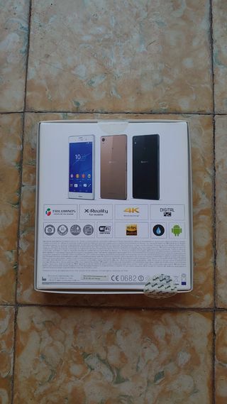 Sony Xperia Z3 - Caja