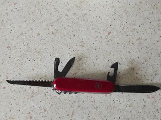 Coltellino Victorinox rosso