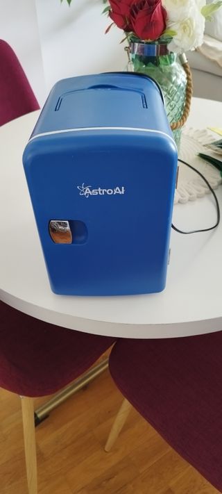 Mini nevera AstroAI 4L - Azul