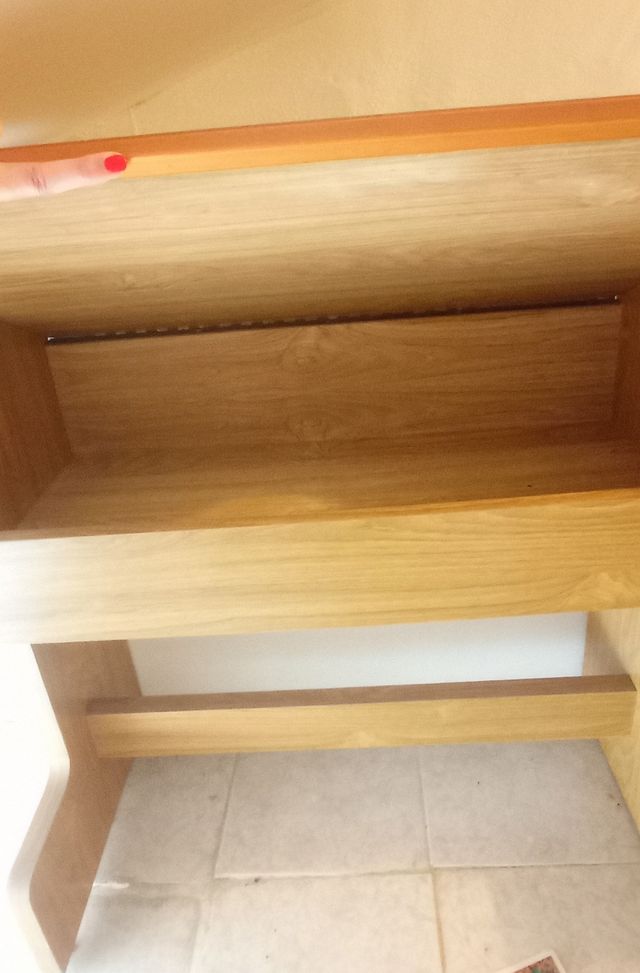 Escritorio madera marrón