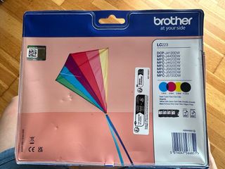 Tinta Brother LC223