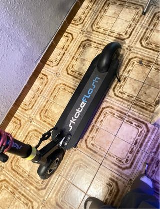 SkateFlash  Scooter 