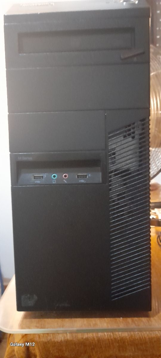 Lenovo ThinkCentre i3 PC