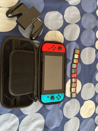 Nintendo Switch + 11 giochi