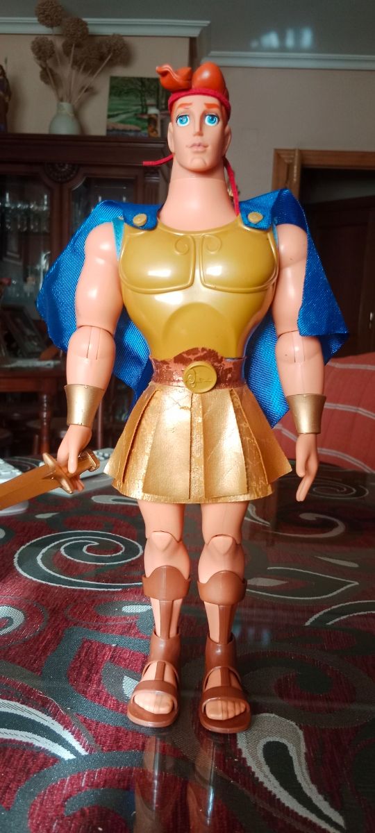 Muñeco Golden Glow Mattel