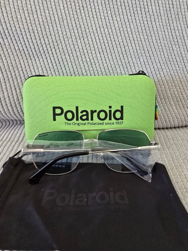 Gafas de sol Polaroid nuevas, A ESTRENAR