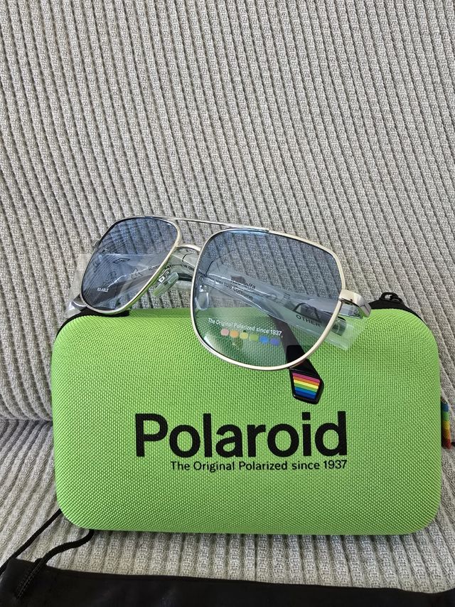 Gafas de sol Polaroid nuevas, A ESTRENAR