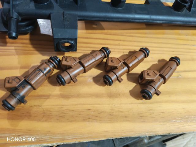 Inyectores Peugeot 2.0i 16v - 4uds