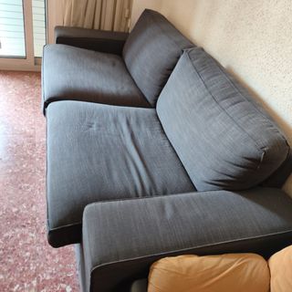 Sofá 2 plazas Ikea KIVIK azul,precio negociable. 