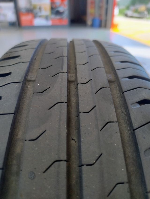 Neumáticos 165/60 R15 77 H usados